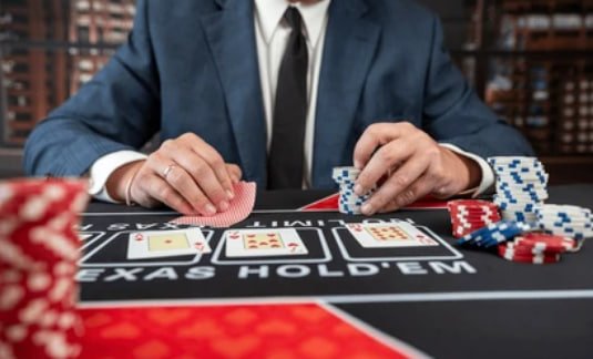 uc3845 Live Casino